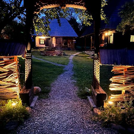 The Village Pension Breb Εξωτερικό φωτογραφία