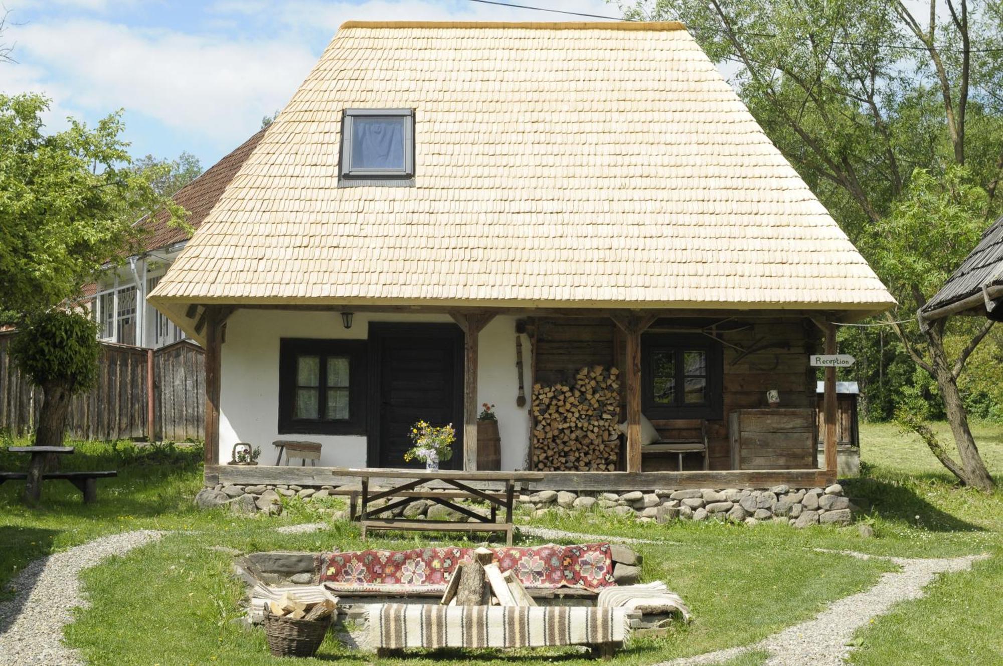 The Village Pension Breb Εξωτερικό φωτογραφία