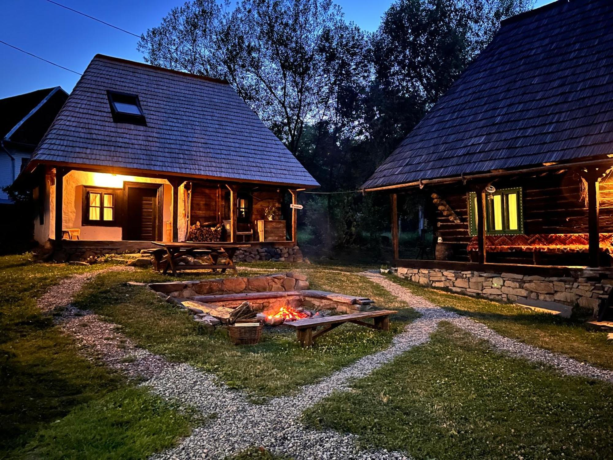 The Village Pension Breb Εξωτερικό φωτογραφία