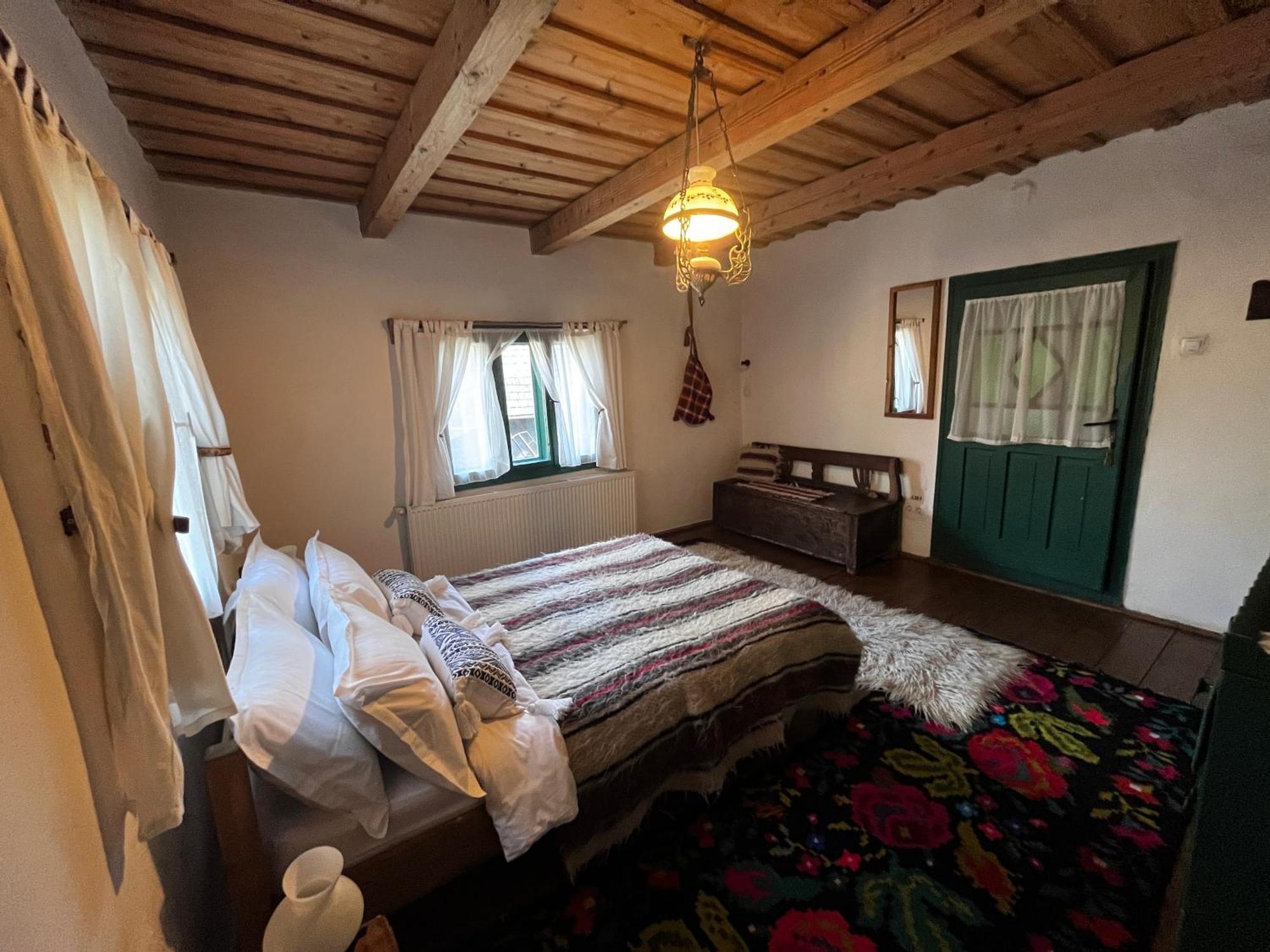 The Village Pension Breb Εξωτερικό φωτογραφία